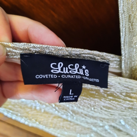 🛍 NWOT Lulu's Looking Radiant Gold Metallic Maxi Dress AD4563LU Size Large - Picture 11 of 14